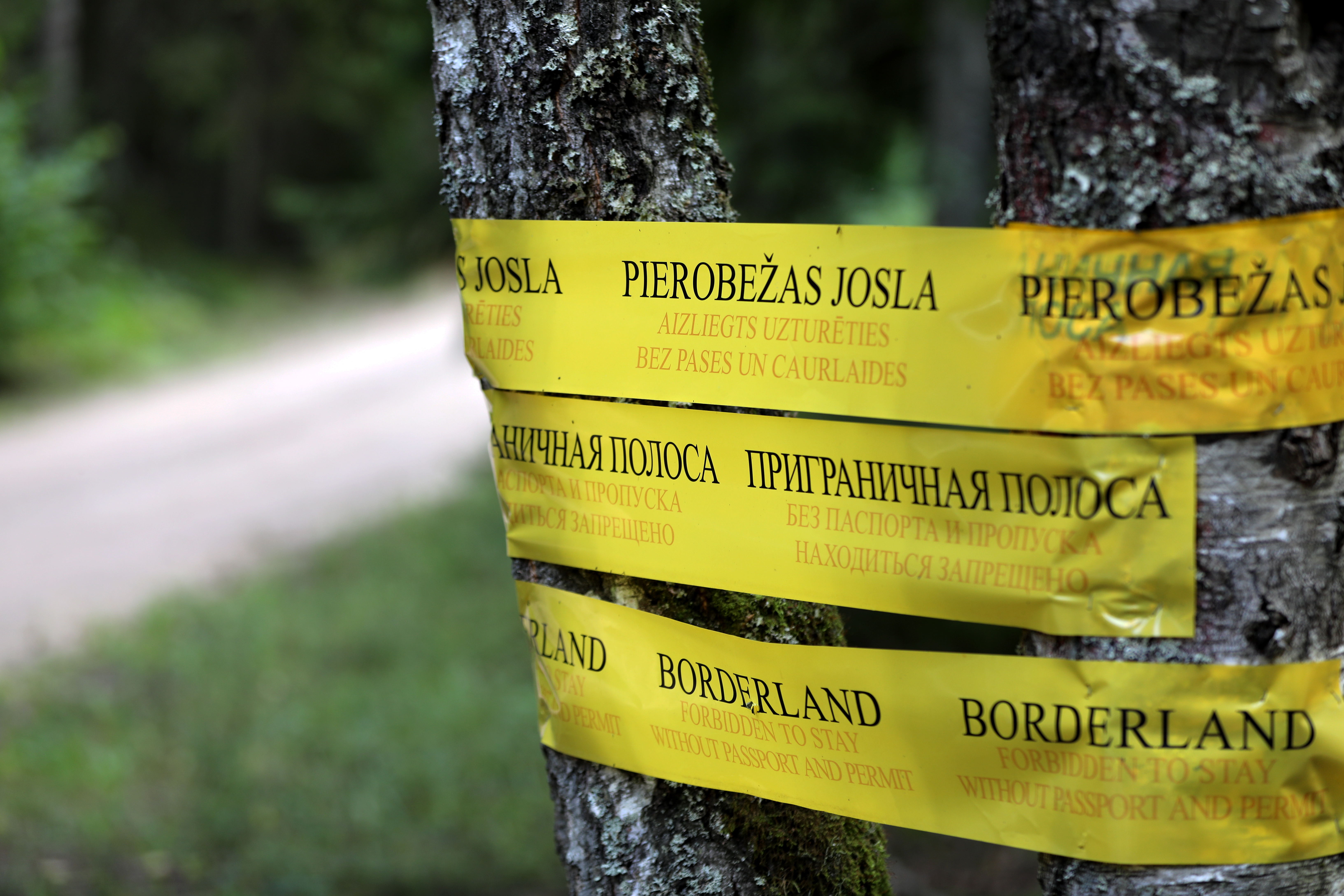 Пограничники вновь применили оружие при задержании иммигрантов