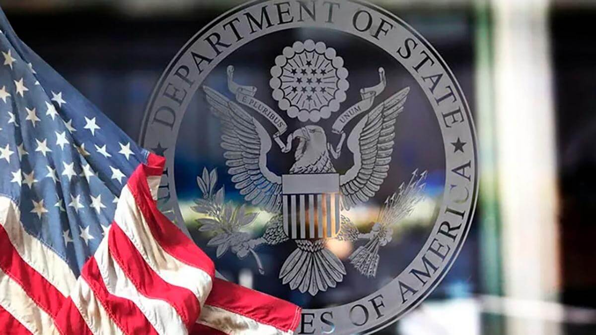 Госдепартамент США рекомендовал американским гражданам покинуть Беларусь