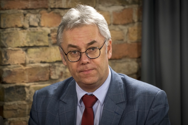 Перевощиков: когда ждать маски, четвёртую прививку и ограничения?