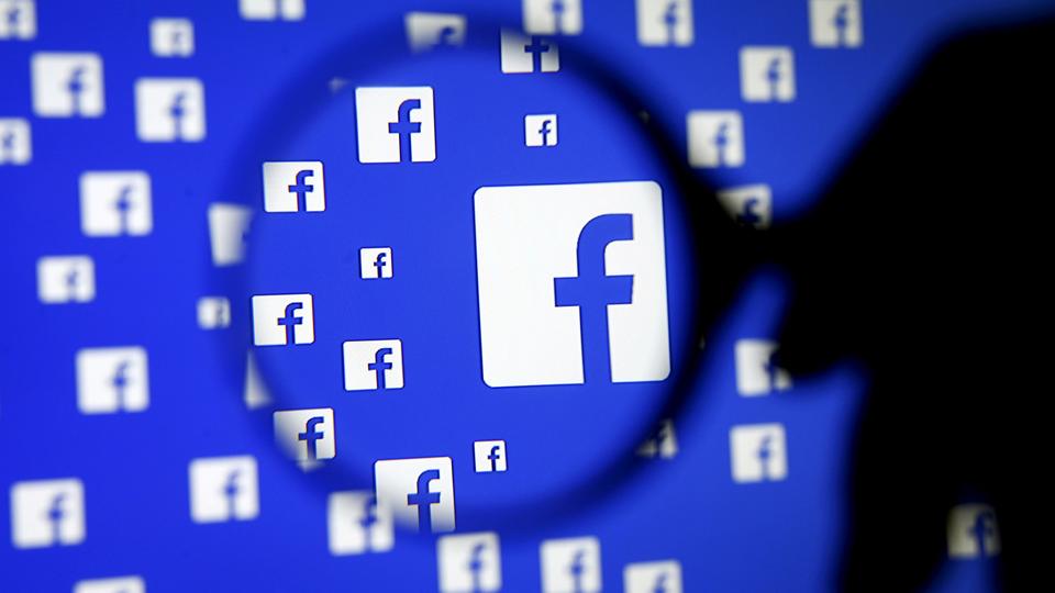 Facebook удалил сеть аккаунтов, распространявших фейки о вакцинах