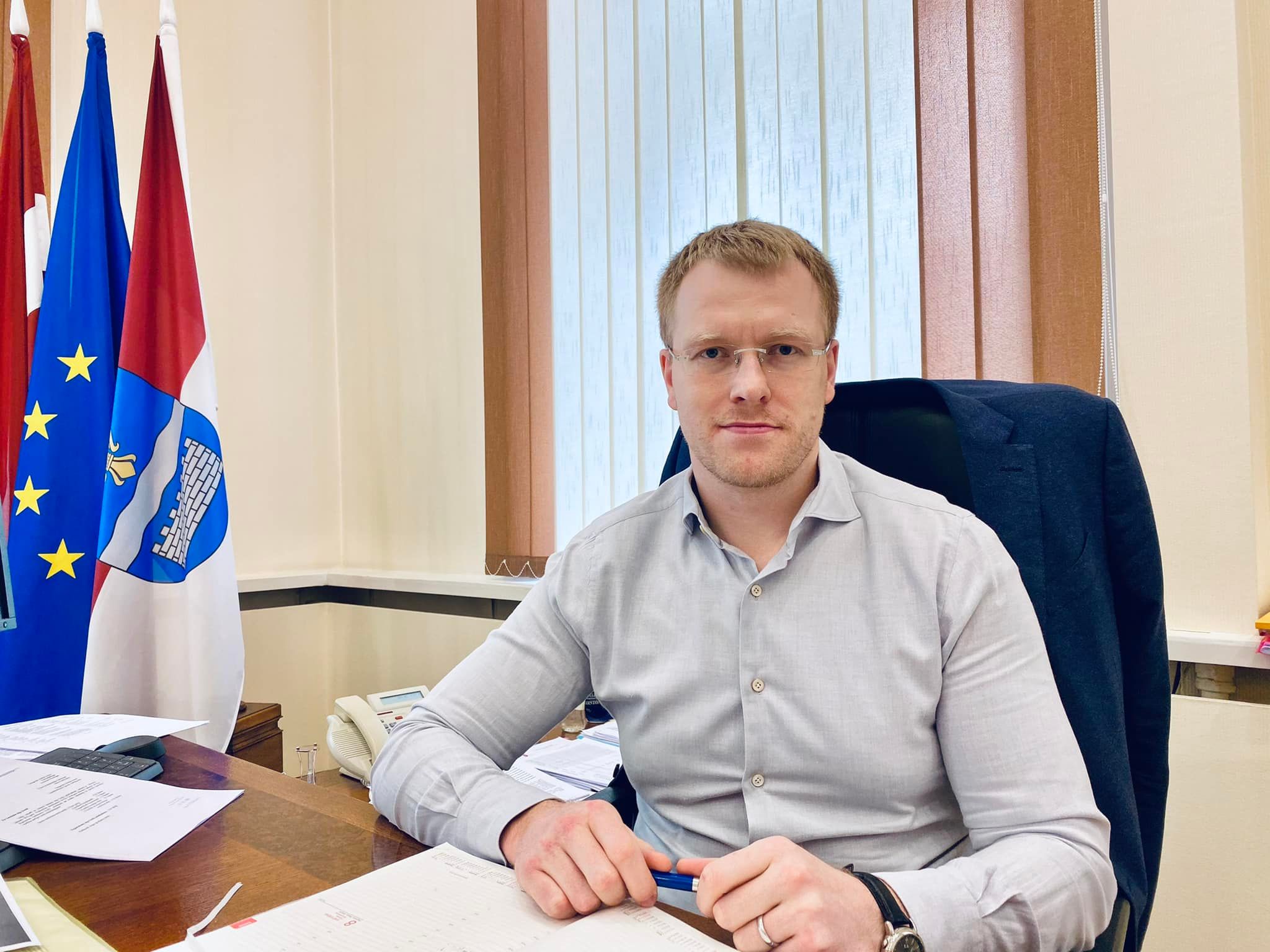 Элксниньш отказывается тратить средства городского бюджета на снос памятников