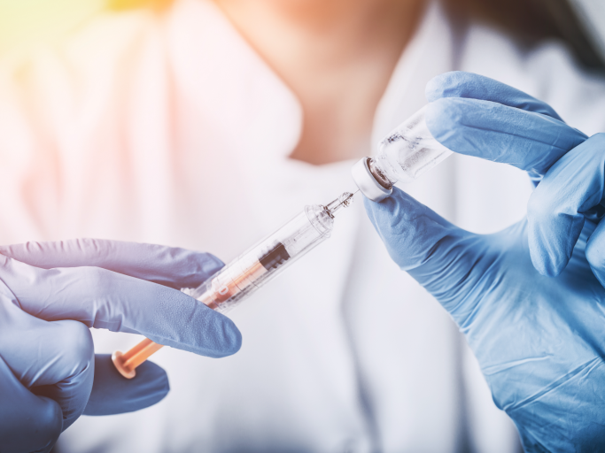 EMA поддержало использование вакцины Johnson & Johnson EMA поддержало использование вакцины Johnson & Johnson