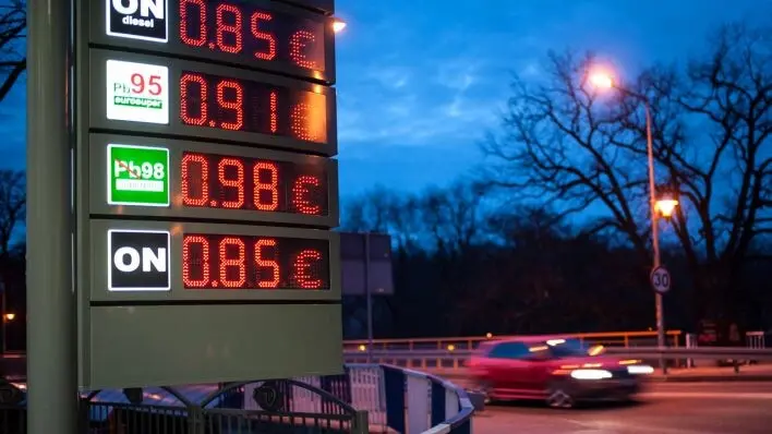 Польша снизила акциз на автомобильное топливо до минимального в ЕС уровня