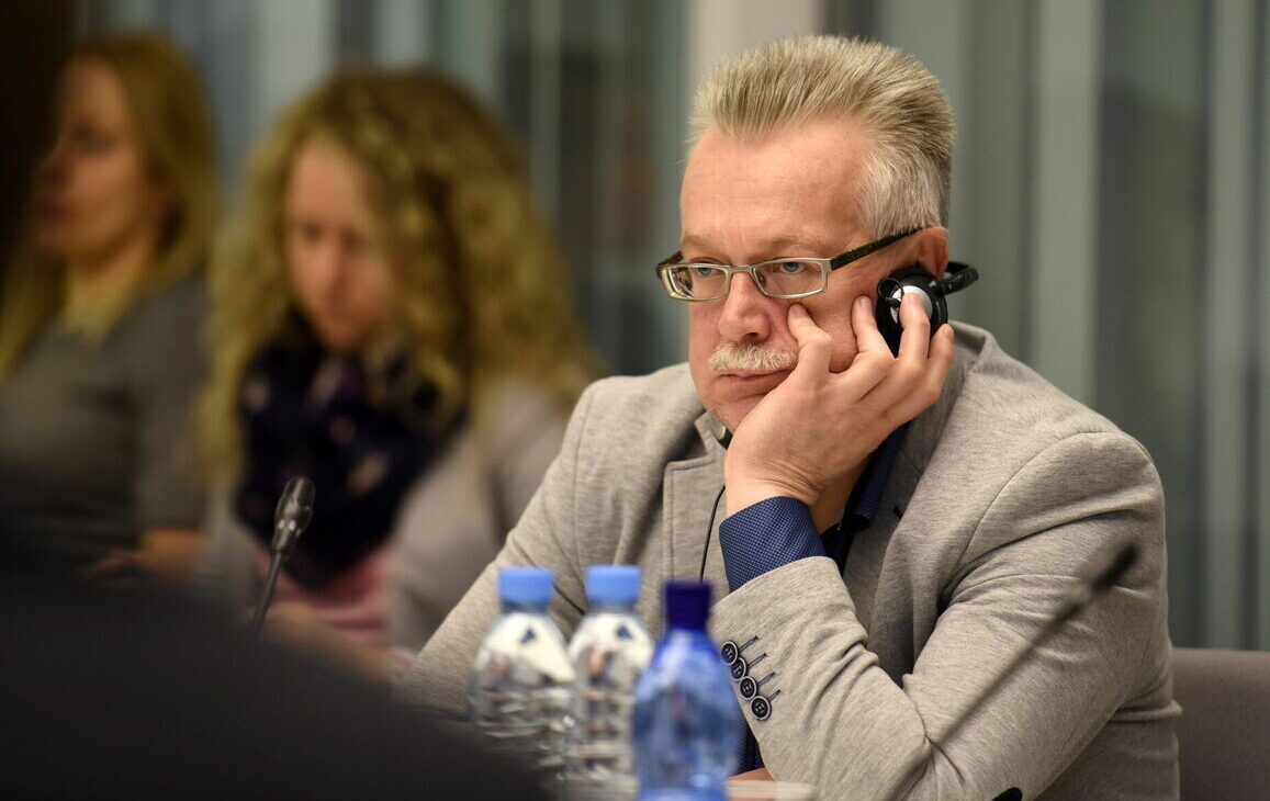 Заместитель Барташевича Тутинс получил допуск к гостайне