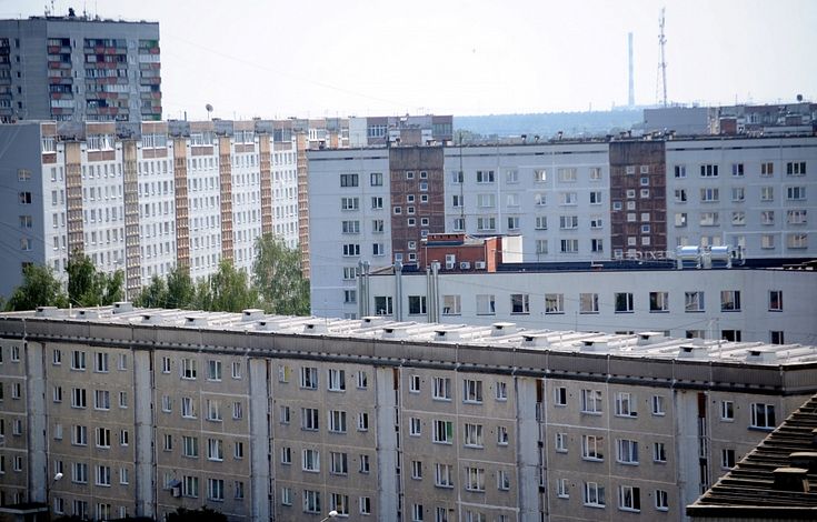 В серийных домах жить можно