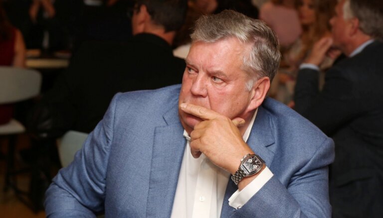 Урбанович: "Должны быть очень серьезные причины для такой поспешности" Урбанович: "Должны быть очень серьезные причины для такой поспешности"