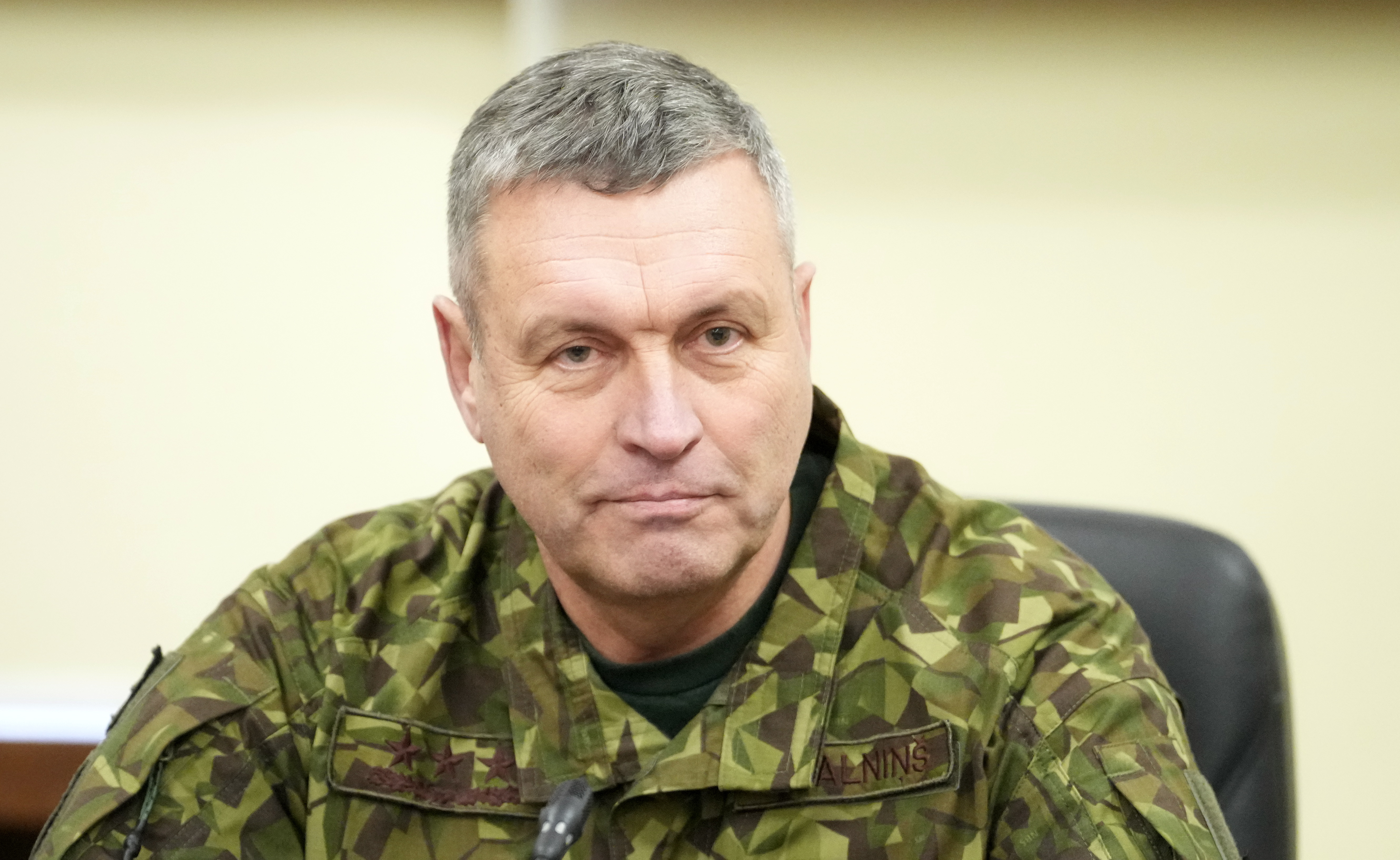 Командующий НВС: потребуется несколько лет работы, чтобы общество приняло СГО