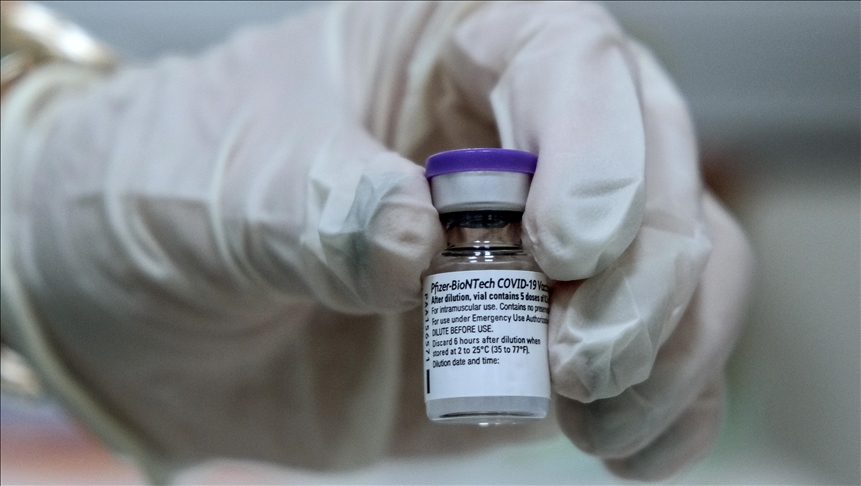 Для вакцинации подростков рекомендуют Pfizer