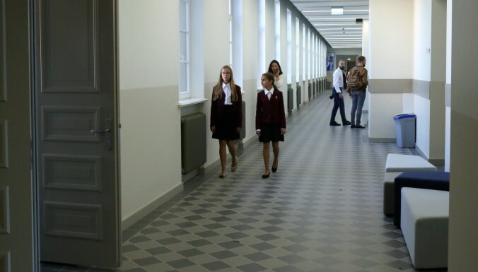 Рижским учреждениям сократят мощность подключения к электричеству. И школам тоже