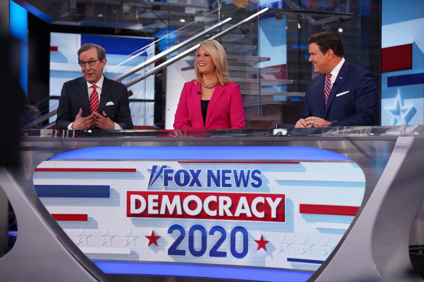 Канал Fox News оштрафовали на $1 млн за домогательства