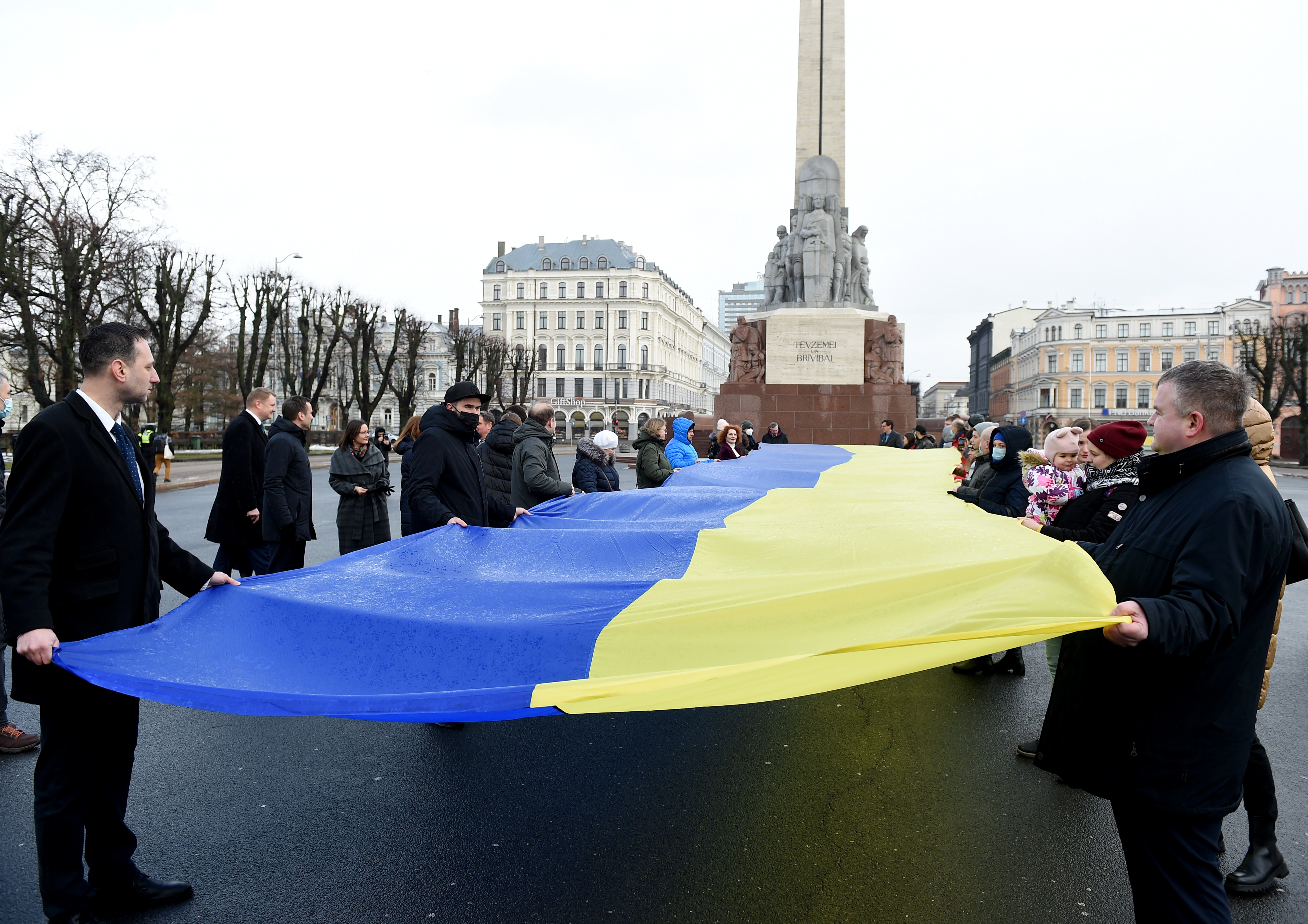 Правительство приняло план поддержки украинских беженцев на 214 млн евро Правительство приняло план поддержки украинских беженцев на 214 млн евро