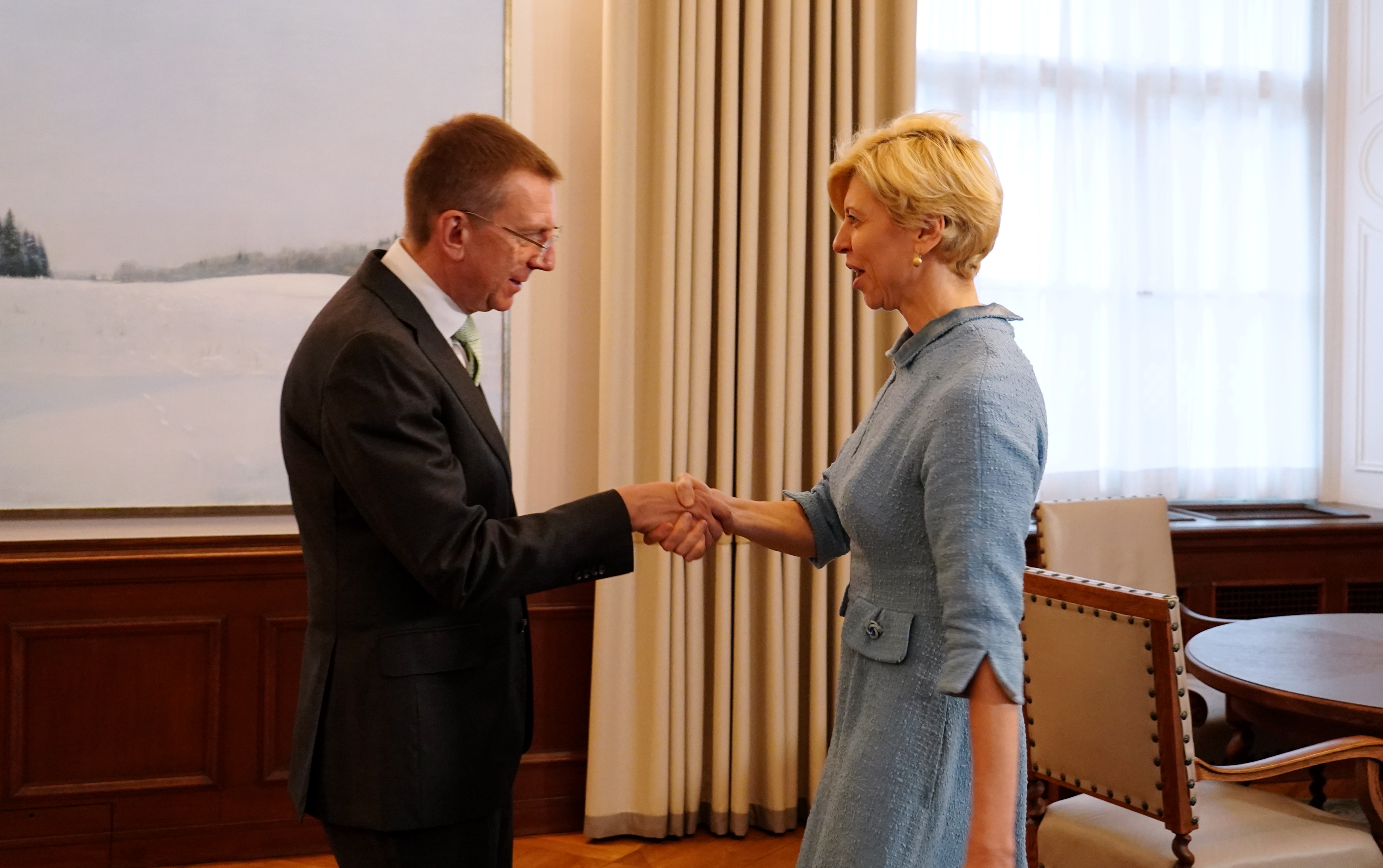 Президент: необходимо создать понятную для всех систему оплаты труда учителей Президент: необходимо создать понятную для всех систему оплаты труда учителей