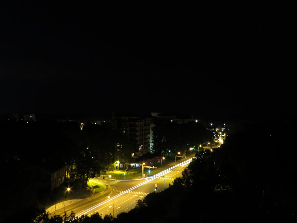 Да будет свет! Рижане жалуются на темные улицы в районах города