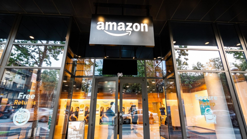 Писатель подал в суд на Amazon за продажу его книги в 144 раза дороже