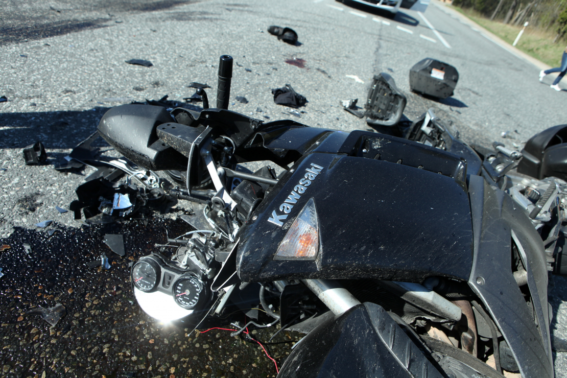 Pēc sadursmes ar meža dzīvnieku Krāslavas novadā gājis bojā motociklists