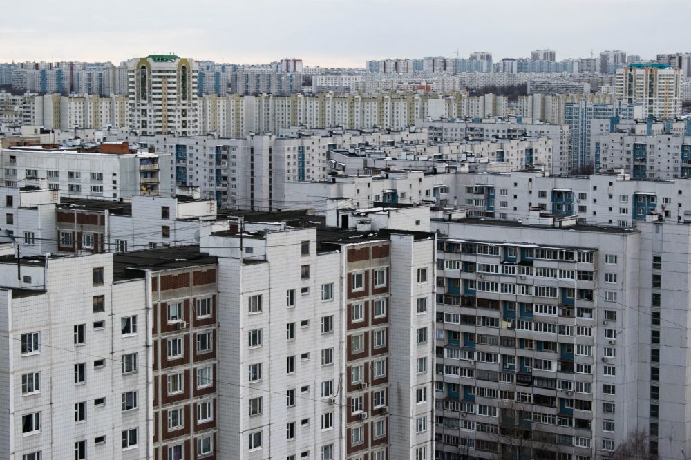 Может ли в вашем доме провалиться крыша и на какой срок рассчитаны советские многоэтажки?