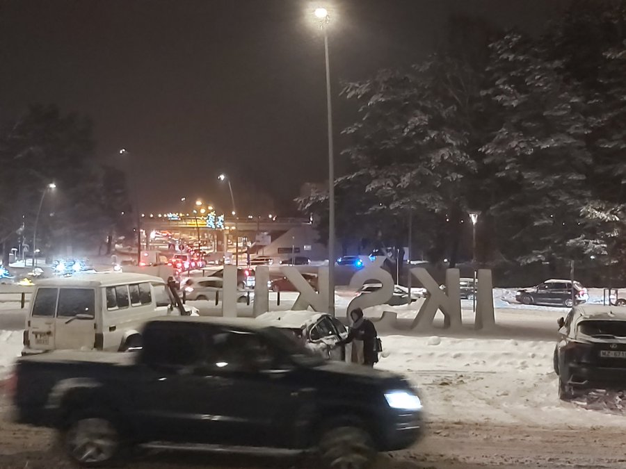 Цена снегопада - в ДТП пострадали 26 человек