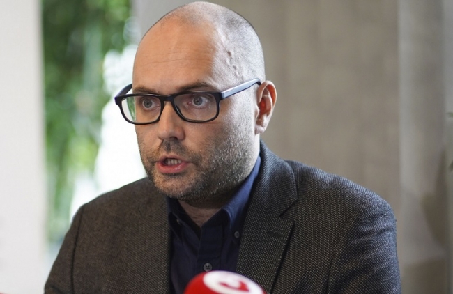 Аболиньш непоколебим: чтобы «Дождь» вещал в Латвии, ему нужно местное разрешение на ретрансляцию