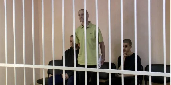 Джонсон призвал сделать все возможное для освобождения британцев, приговоренных в Донецке к казни Джонсон призвал сделать все возможное для освобождения британцев, приговоренных в Донецке к казни