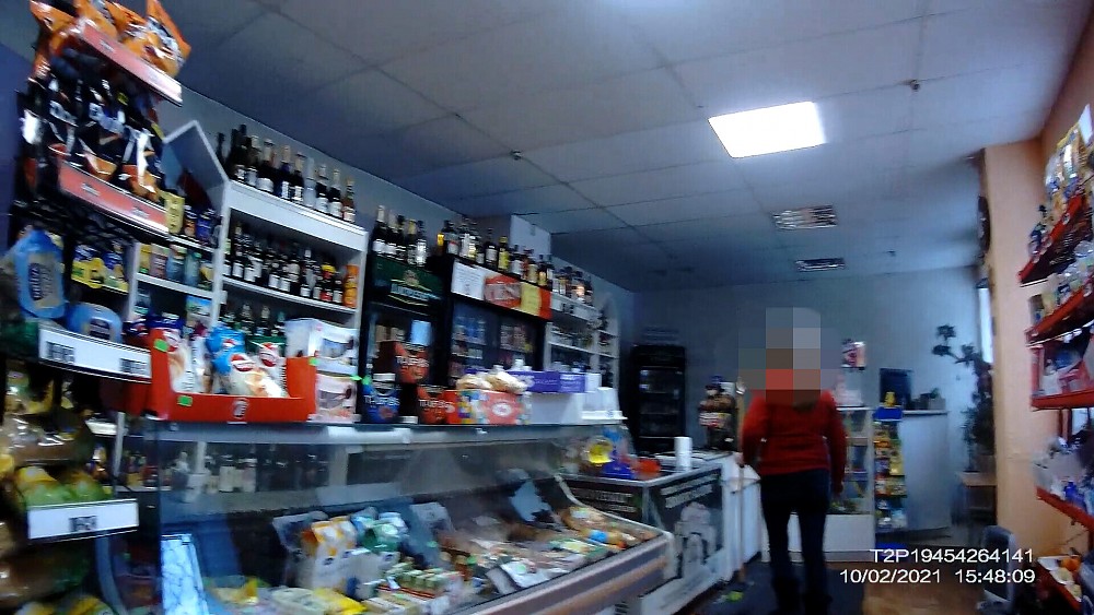 Злодей на «Маскачке» угрожал поджечь магазин: его задержали на месте Злодей на «Маскачке» угрожал поджечь магазин: его задержали на месте