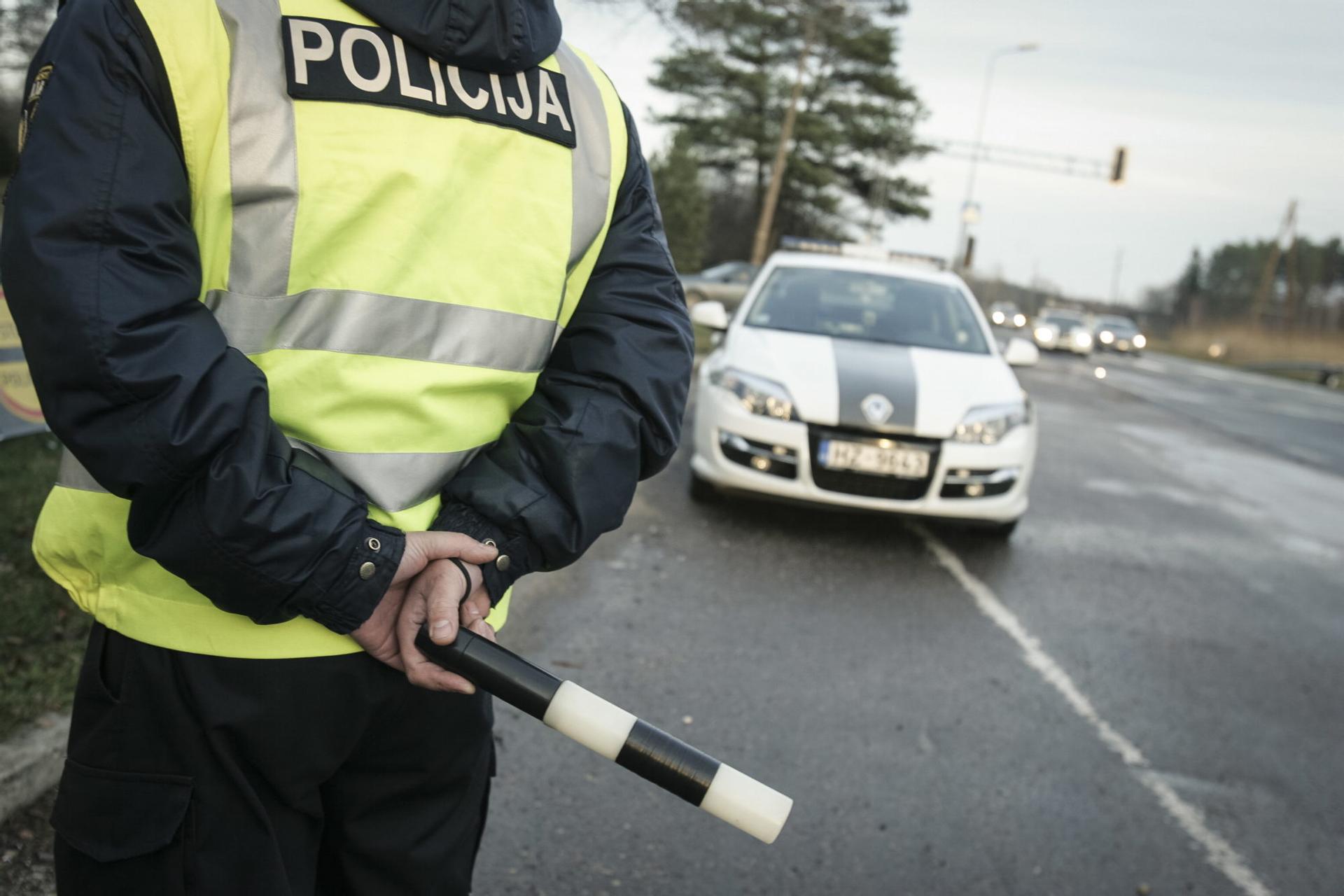 В среду в ДТП в Латвии пострадали пять человек