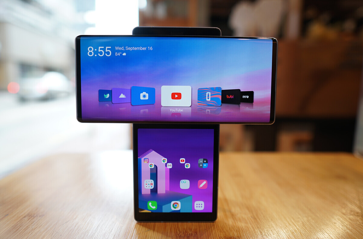 LG собирается отказаться от выпуска смартфонов