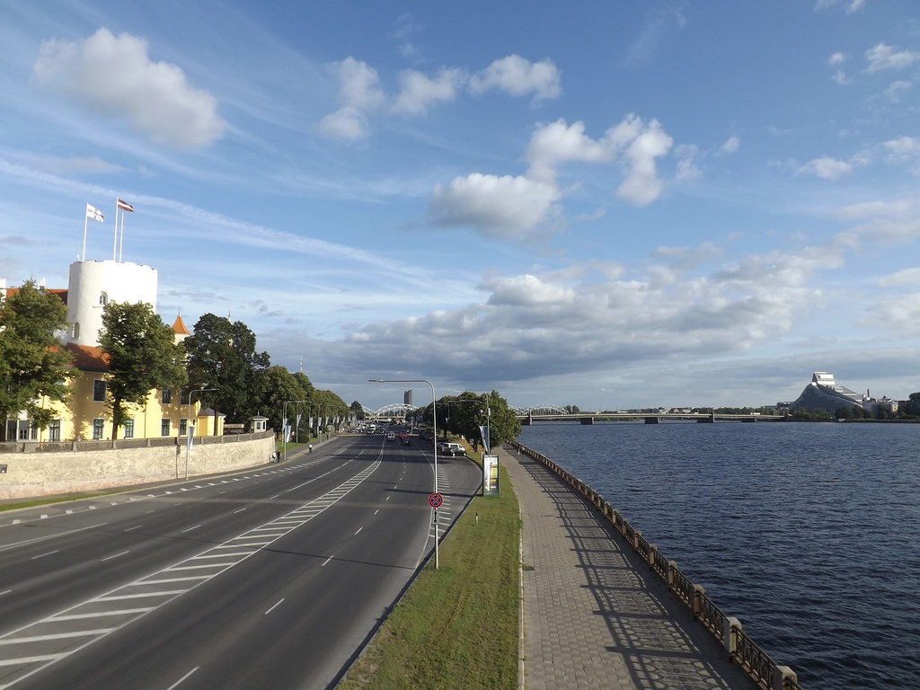 Чтобы набережная Даугавы была легкодоступна и полезна