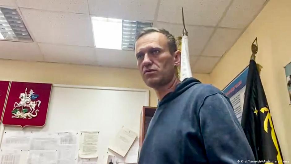 Дипломаты Латвии и Эстонии прибыли на суд по делу Навального Дипломаты Латвии и Эстонии прибыли на суд по делу Навального