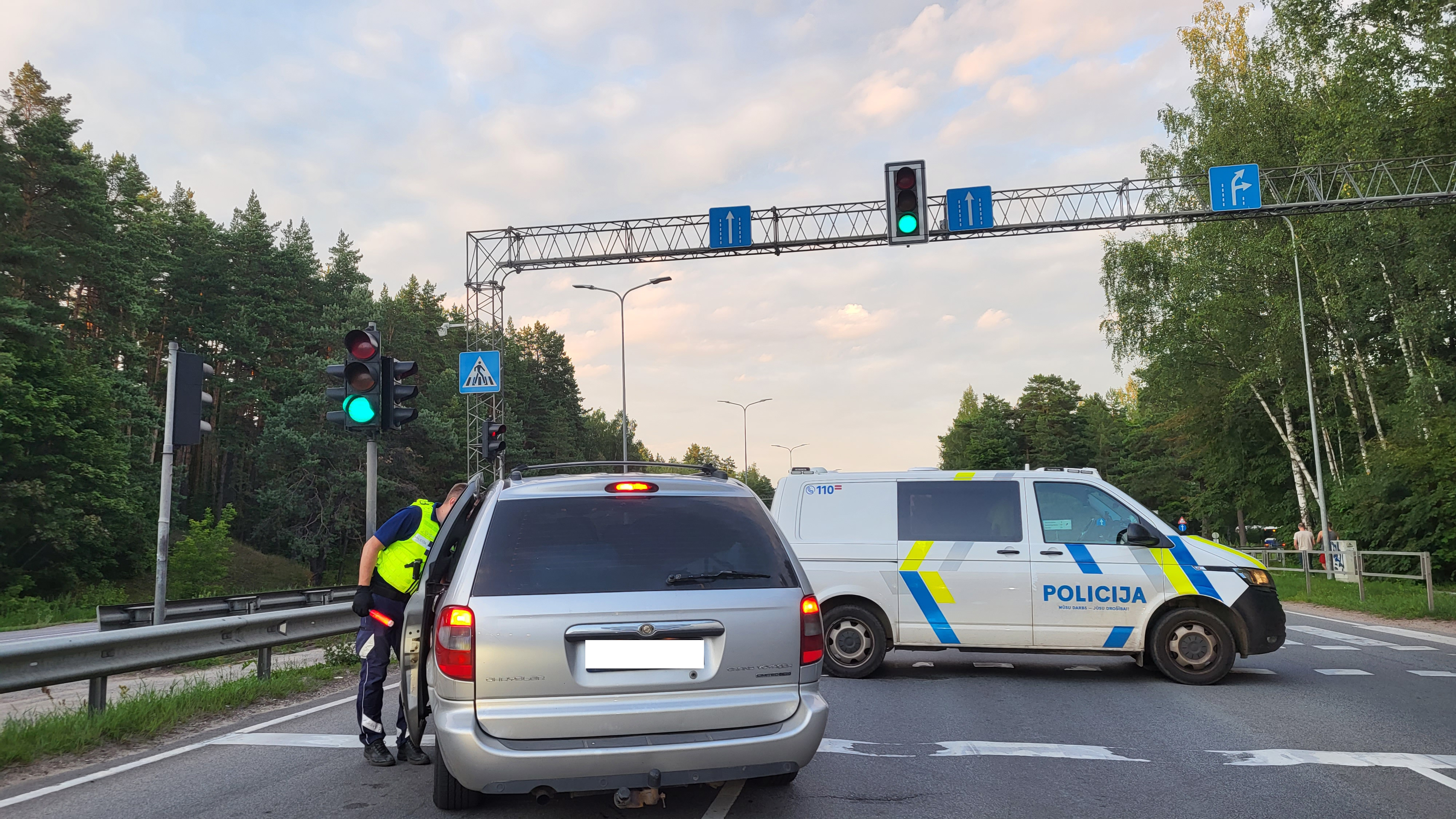 Замначальника Госполиции принес извинения общественности за побег арестованного из-под конвоя полиции