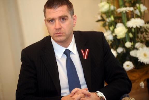 Политолог: "общество уже давно иммунно к тому, что что-то закрывают или запрещают" Политолог: "общество уже давно иммунно к тому, что что-то закрывают или запрещают"