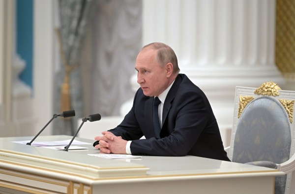 Путин подтвердил готовность провести переговоры с Украиной. В Минске Путин подтвердил готовность провести переговоры с Украиной. В Минске