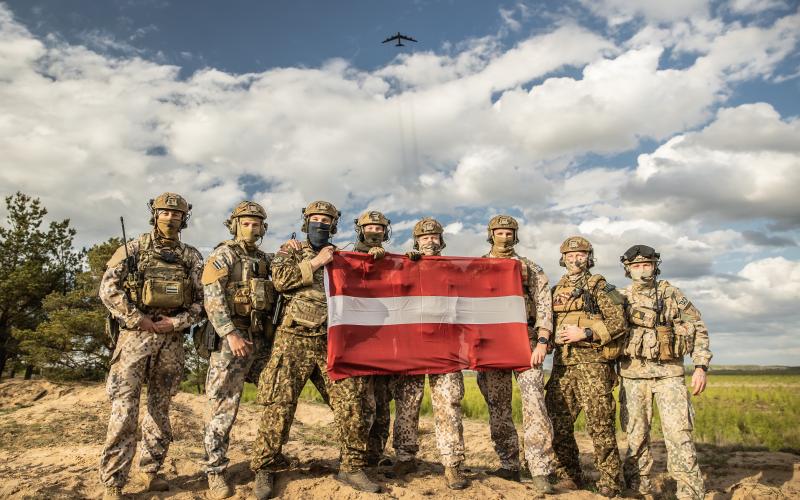 Латвия планирует направить в Украину военнослужащих